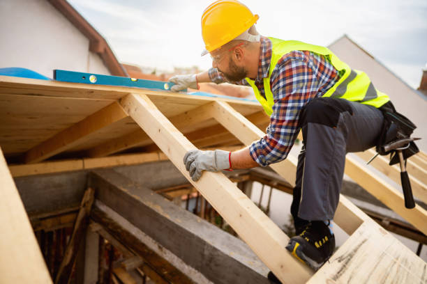Best Flat Roof Repair Services  in Howard, WI